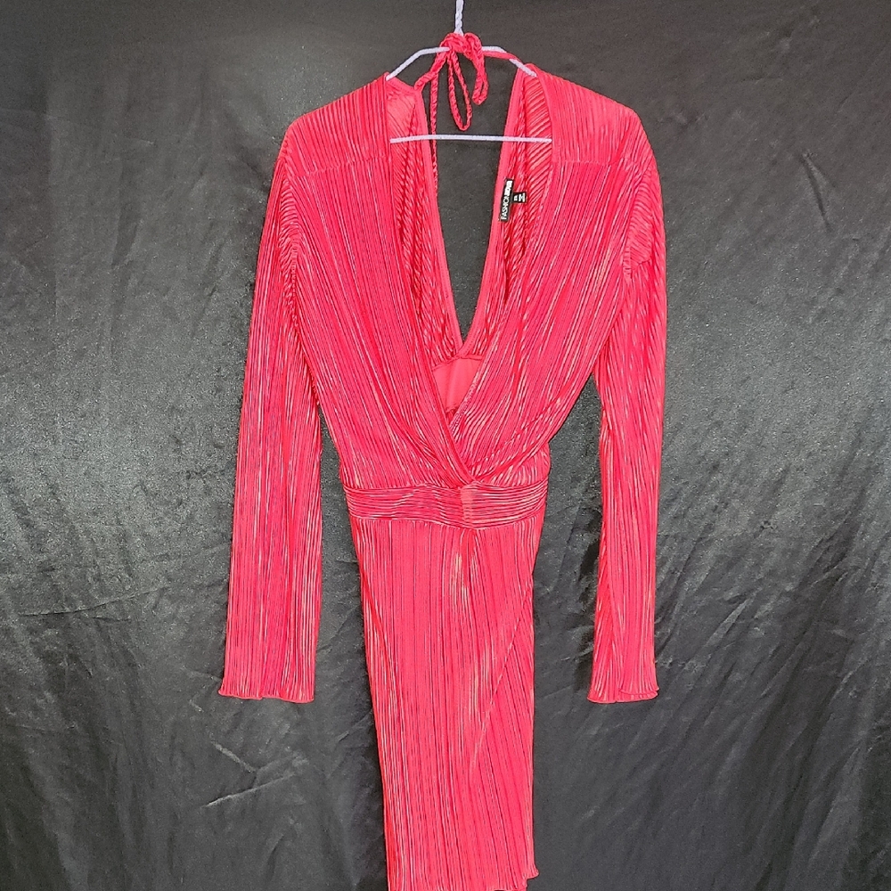Fashion Nova Hot Pink Plissé Backless Wrap Dress